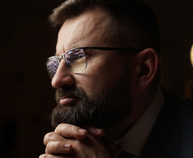 Олександр Іванов